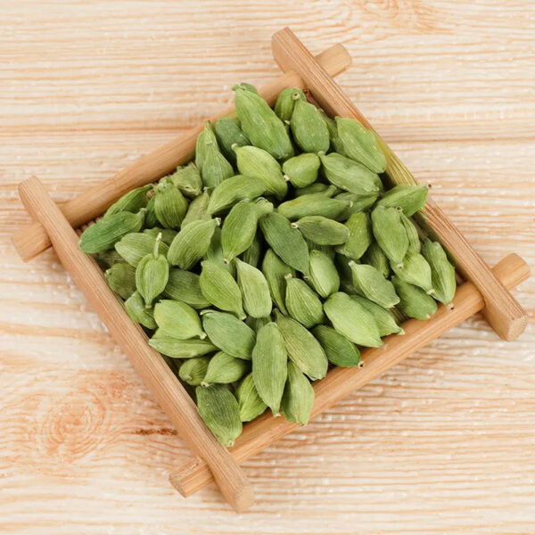 Green High Quality Cardamom Factory Price Dried Green Cardamon Buyers - Image 2