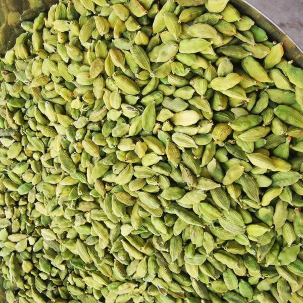 Single Herbs Wholesale Food Grade Guatemalan Green Cardamom For USA AD Spice Indonesia Cardamom Cinnamon - Image 4