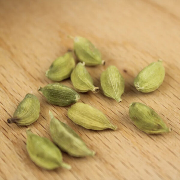 Wholesale Factory Dried Cardamom Seeds Suppliers Organic Green Cardamom - Image 4