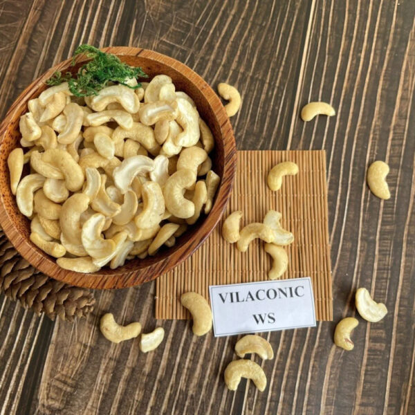 CASHEW NUTS ALL TYPE SP LP W180 W240 W320 NATURAL KERNEL WHOLESALE PRODUCT MADE IN VIETNAM HIGH QUALITY EXPORT IN BULK - Image 2