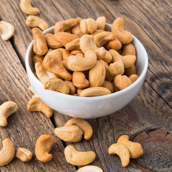 Wholesale Cashew Nuts SW320 For Sale Thailand - Image 2