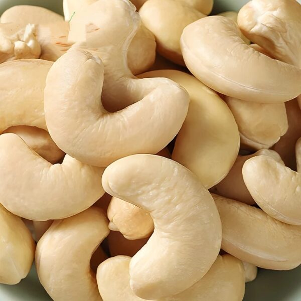 Roasted Cashew Nuts Whole W240 Cashew Nut With Low Price For Wholesales - Image 3