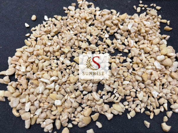 Cashew nut w320 price Kaju w320 cashew single spices raw cashew nuts healthy snacks - Image 3