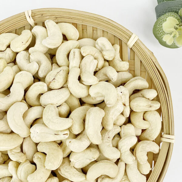 Low price wholesale low fat health snacks flavor Cashew nuts delicious roasted Cashew kernel. - Image 4