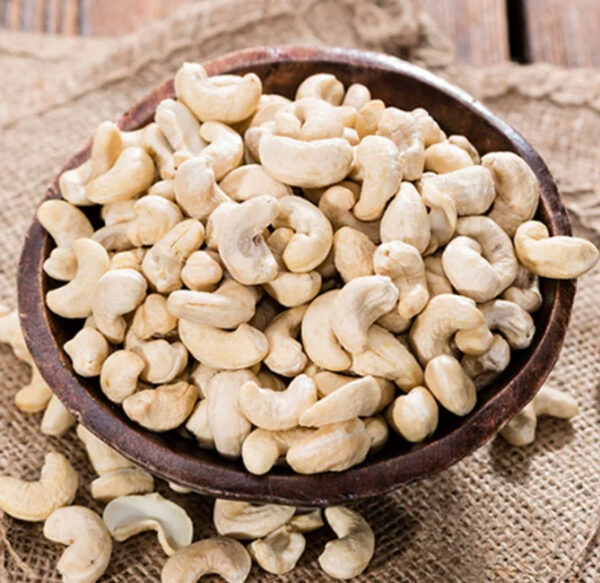 Whole Size Cheap Cashews W320 W240 W450 Jumbo Size Cashews 100% White Cashew Nut Sell USA Good Quality - Image 4