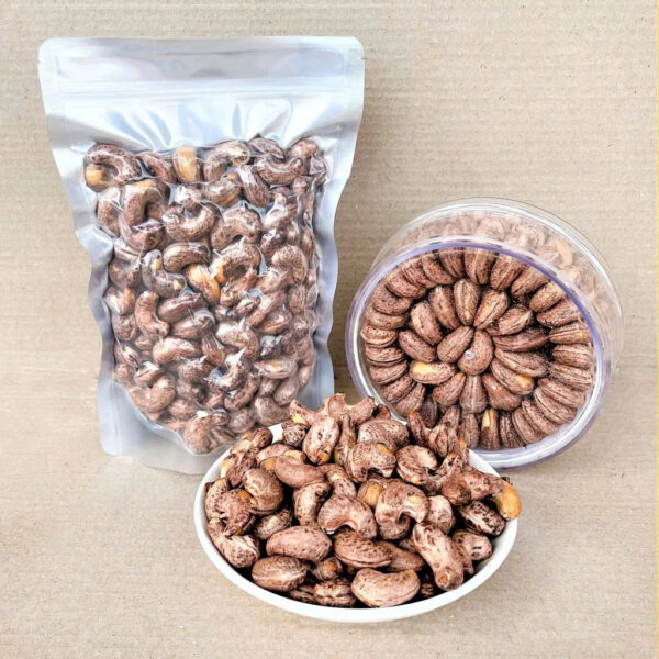 TOP SNACK FROM VIETNAM ROASTED CASHEW NUTS WITH/WITHOUT SHELL/VARIETY FLAVOR SALT  SPICY COCONUT HONEY/ HIGH-QUALITY - Image 5