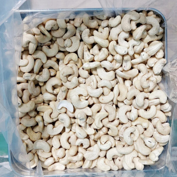 Reasonable Price Nuts & Kernels Cashew Nuts Cashew Vietnam Products Raw Cashew Nuts - Image 5