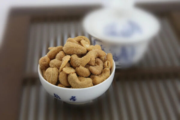 2024 New Snacks Salted Cashew Nuts Roasted Cashews - Image 4