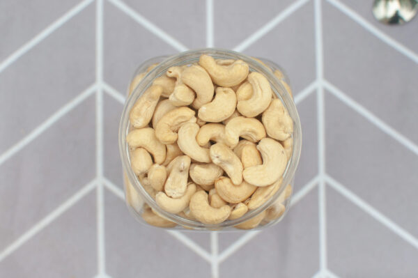 Wholesale Factory Price high-grade Cashew nuts Natural Color All type cashew nuts 20g-500g per bag - Image 5