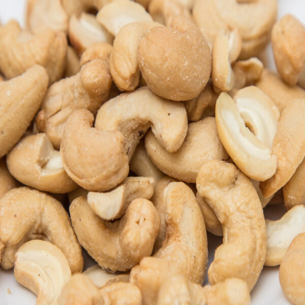 VIETNAM RAW CASHEW/CASHEW NUTS/ CASHEW KERNELS W240/ W320/ W450/ WS/ LP/ SP - Image 6