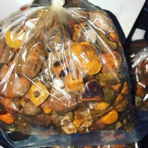 Dried Cow Ox Gallstones and cattle gallstones in stock