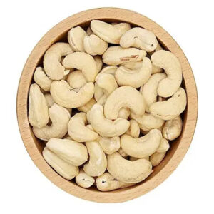 100% Natural Organic Cashew Nuts High Quality W320 Kernel Roasted and Dried Vacuum Packed for Food Use