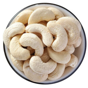 Giantic Cashews W320 Raw Cashew Nuts Prices Offered Dried Fruits Nuts for Sale