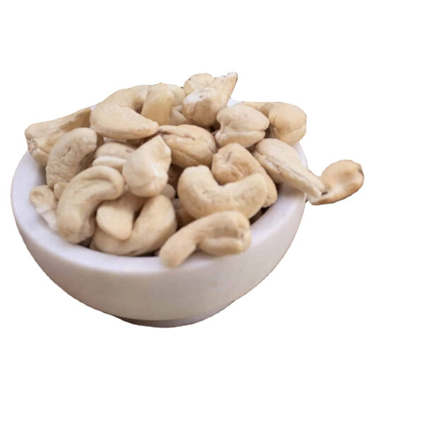 Premium Raw Cashew Nuts for Healthy Natural Dried Snacks and Processing Cashew Nuts Available in Bulk