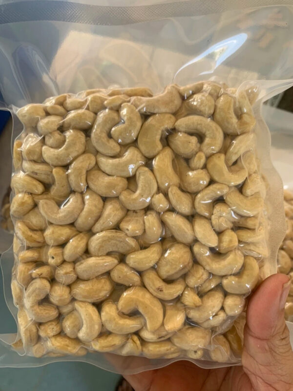 Premium Quality 100% Vietnam cashew nuts origin cashew nut kernels broken cashew nut healthy snack cashew nut w240|w320 - Image 2