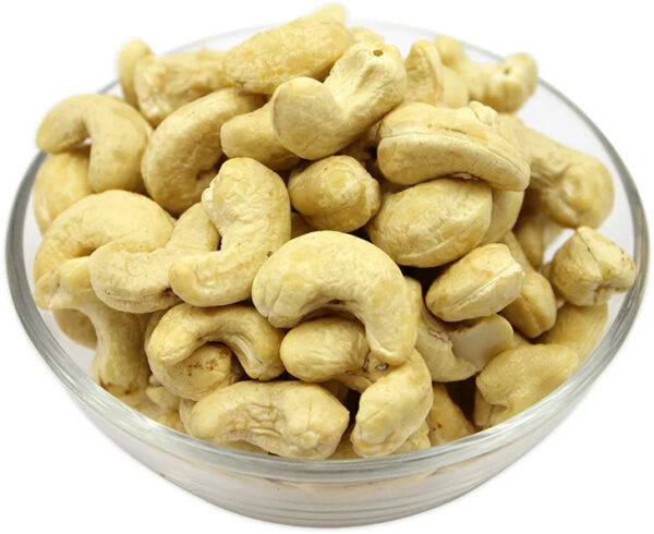 Sweet dried cashew nuts / Premium Quality Raw Cashew Nuts for Sale - Image 3