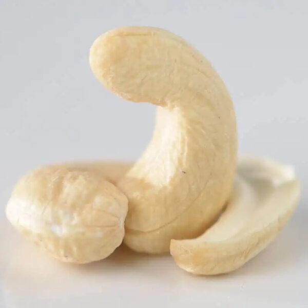 Origin Canada wholesale price premium quality organic cashew nut /raw cashews - Image 5