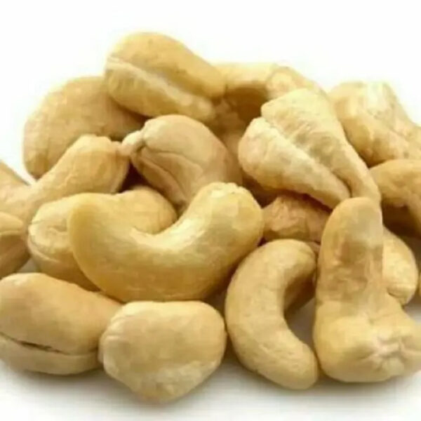 Wholesale High Quality Vietnamese Roasted Salted Cashew Nuts All Sizes Best Price vacuum bag Packaging - Image 6