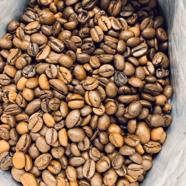 High-Tech Fast Delivery Raw Bitterness Coffee Shop Robusta Coffee Beans Plastic Bag Package Made In Vietnam Factory - Image 5