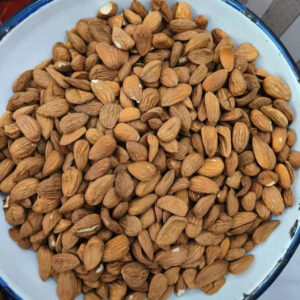 Excellent Quality Jumbo Almonds Kernels Fresh Stock Big Size Almonds Almond Kenya Origin California Available Wholesale Export