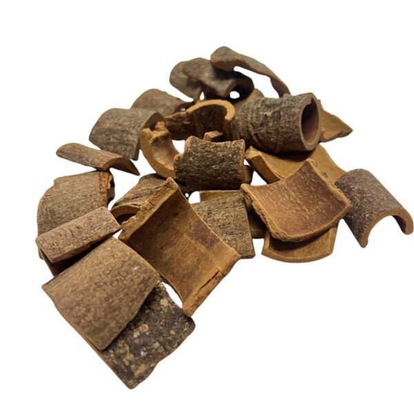 Square Cut or Round Cut Cassia Hot Selling Cassia Good Quality Cinnamon Herb for Importers Cinnamon Buyers - Image 3