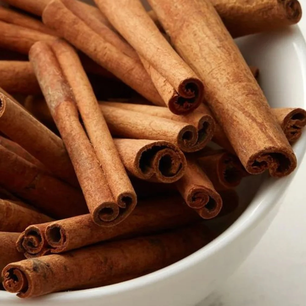 CASSIA CINNAMON STICKS VIETNAM 6CM WHOLESALES LOW PRICE HIGH QUALITY NATURAL PROCESS EUROPEAN STANDARD BRC FACTORY - Image 2
