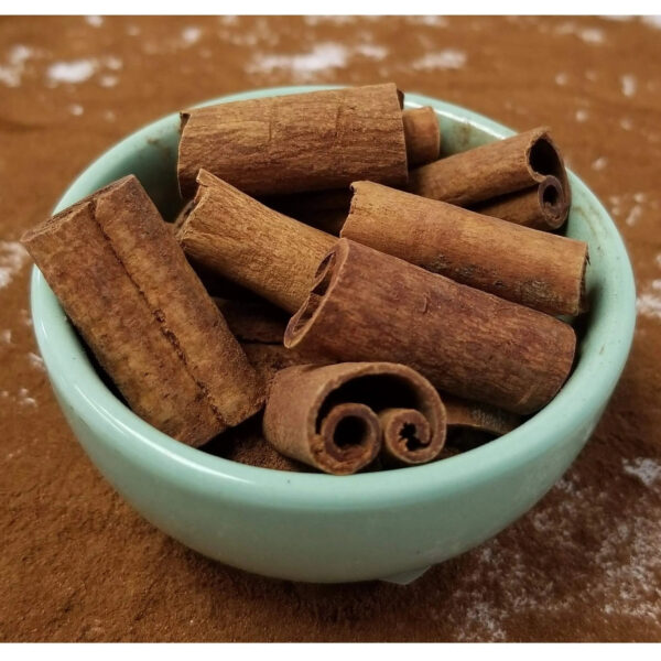 High Quality Fresh Cinnamon Sticks and Powder for Sale in Bulk With Premium Cinnamon Flavor - Image 2