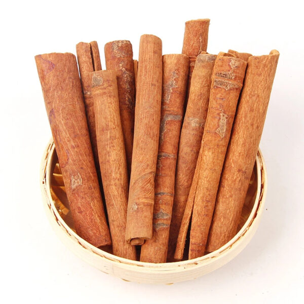 Wholesale High Quality Peeling Cinnamon Sticks Edible Organic Good Smell Cinnamon Rolls for Tea Wine Herbal Tea and Decoration - Image 3