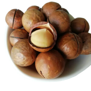 High Quality Green and Healthy Macca Macadamia Nut Cracking Delicious Honey Roasted Macadamia Nuts