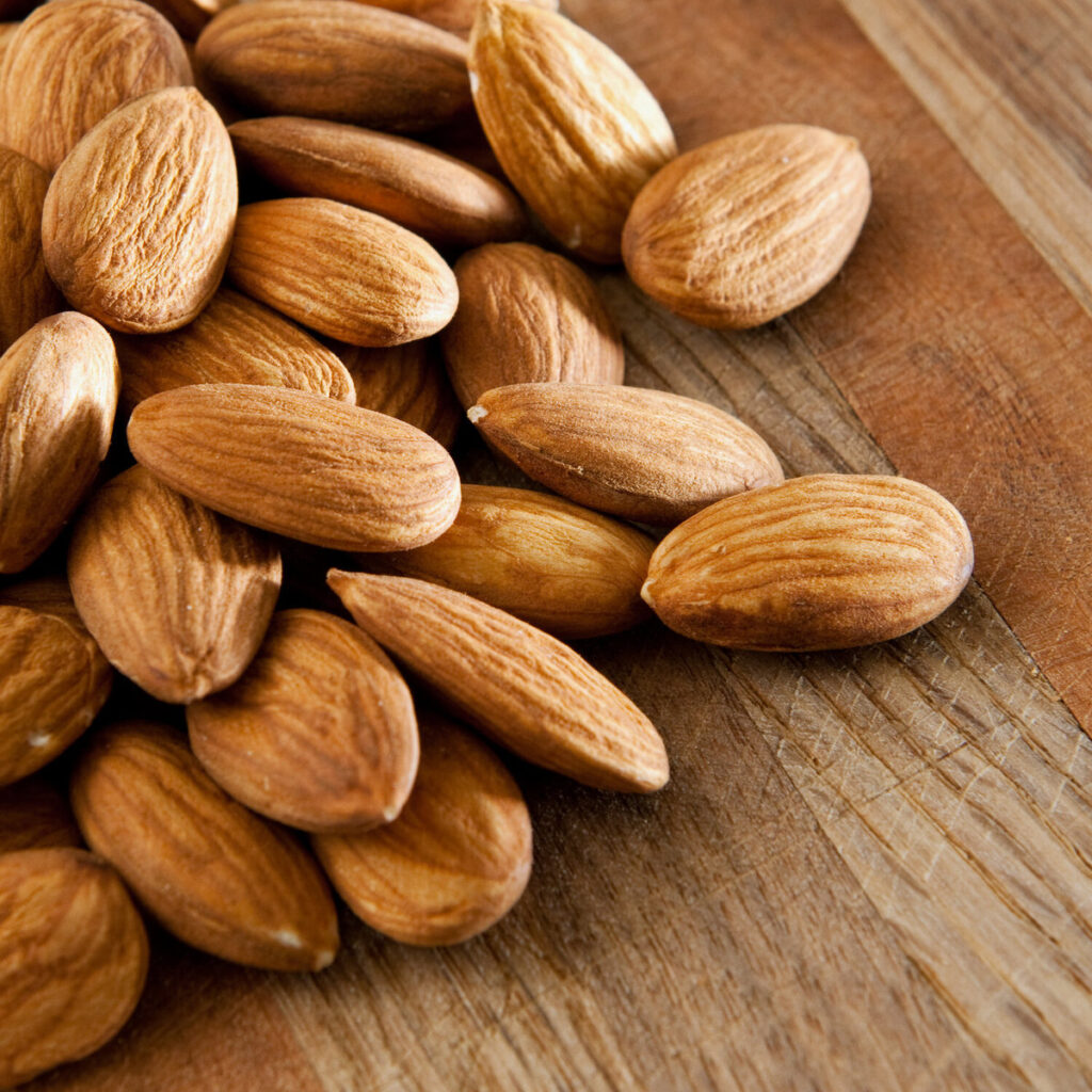 Fresh Crop Almond Nuts Bulk Sale Almond Nuts For International Buyers Smooth Texture Rich Oil Content 99% Natural