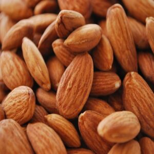 Almond Nuts Wholesale Custom Packaging Available 1kg 5kg 10kg or Bulk Tons for Retailers Distributors and Food Processors