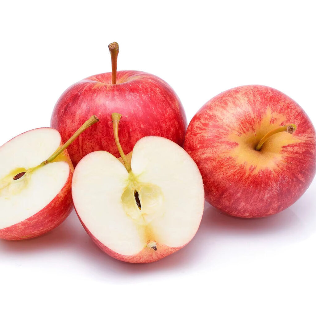 Organic FUJI Apples Clean Farming Seasonal Produce Fresh Sweet and Juicy Fruit